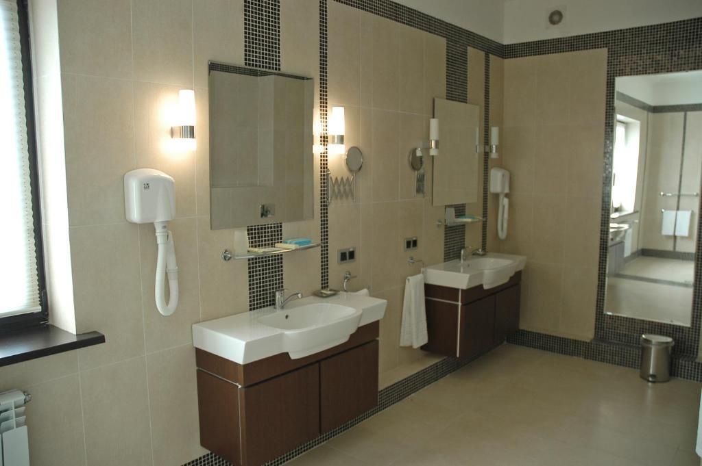 Hotel Westa Minsk Ruang foto