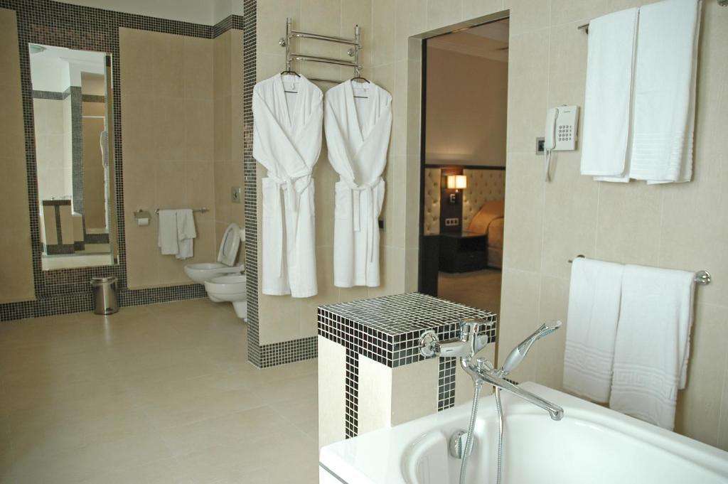 Hotel Westa Minsk Ruang foto